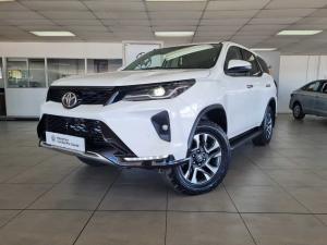 Toyota Fortuner 2.4GD-6 4x4 - Image 1