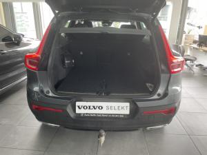 Volvo XC40 D4 AWD R-Design - Image 4