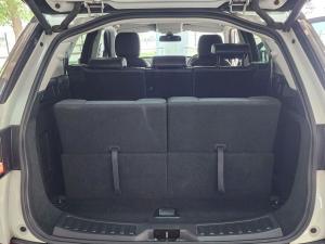 Land Rover Discovery Sport HSE TD4 - Image 20