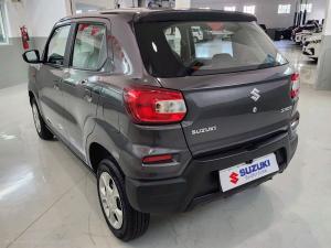 Suzuki S-Presso 1.0 GL+ auto - Image 4