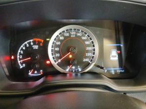 Toyota Corolla Cross 1.8 Xi - Image 11