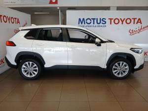 Toyota Corolla Cross 1.8 Xi - Image 3