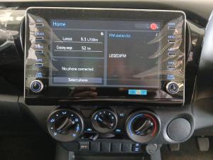 Toyota Hilux 2.4GD-6 single cab Raider manual - Image 13