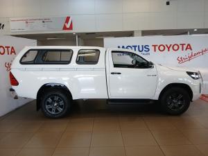 Toyota Hilux 2.4GD-6 single cab Raider manual - Image 3