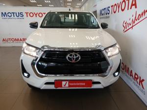 Toyota Hilux 2.4GD-6 single cab Raider manual - Image 4