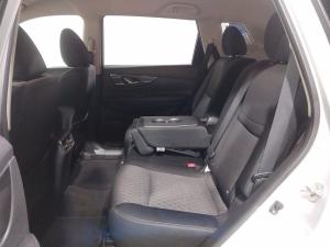 Nissan X-Trail 2.5 4x4 Acenta Tech - Image 7
