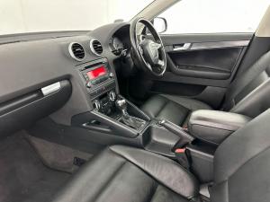 Audi A3 Sportback 1.6 TDI Attr Stron - Image 11