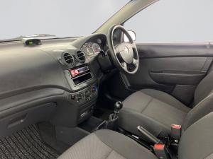 Chevrolet Aveo 1.6 L 5-Door - Image 12