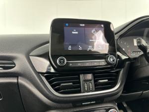 Ford Fiesta 1.0 Ecoboost Trend 5-Door automatic - Image 16