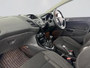 Ford Fiesta 1.0 Ecoboost Titanium 5-Door - Image 15