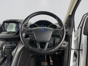 Ford Kuga 1.5 Ecoboost Ambiente automatic - Image 13