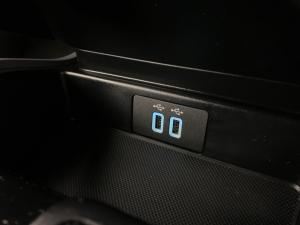 Ford Everest 3.2 Tdci LTD 4X4 automatic - Image 6