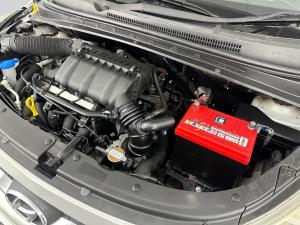 Hyundai i10 1.25 GLS/FLUID - Image 20