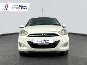 Hyundai i10 1.1 GLS/MOTION - Image 2