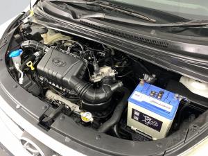Hyundai i10 1.1 GLS/MOTION - Image 15