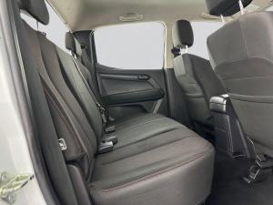 Isuzu D-MAX 250 HO HI-RIDE D/C - Image 16