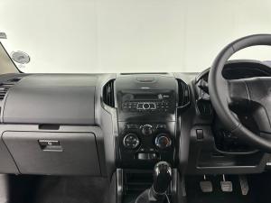 Isuzu D-MAX 250 HO HI-RIDE D/C - Image 12