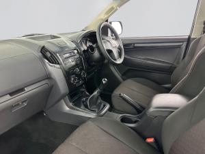 Isuzu D-MAX 250 HO HI-RIDE D/C - Image 14