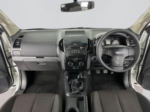 Isuzu D-MAX 250 HO HI-RIDE D/C - Image 17