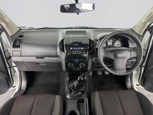 Isuzu D-MAX 250 HO HI-RIDE D/C - Image 19