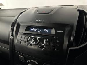 Isuzu D-MAX 250 HO HI-RIDE automatic D/C - Image 10