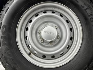 Isuzu D-MAX 250 HO HI-RIDE D/C - Image 18