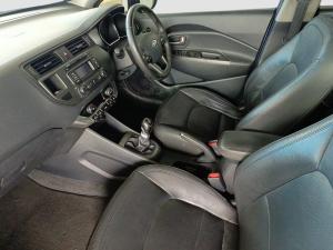 Kia RIO 1.4 TEC 5-Door - Image 3