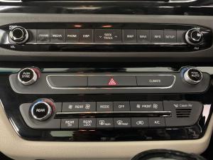 Kia Sedona 2.2D SXL automatic - Image 20