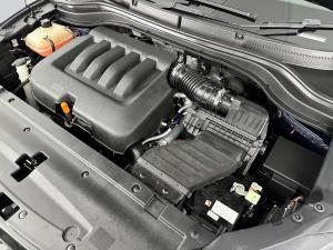 Mahindra XUV 700 2.0 AX7L automatic - Image 18