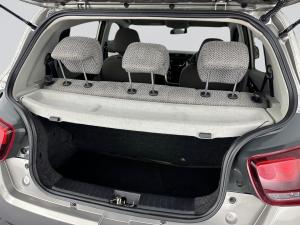 Mahindra KUV 100 1.2 K6+ - Image 20