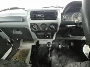 Mahindra Bolero Maxi Truck 2.5 TDS/C - Image 10