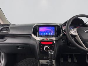 Mahindra XUV300 1.2T - Image 13