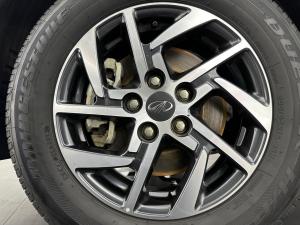 Mahindra XUV300 1.2T - Image 18