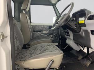 Mahindra Bolero Maxi Truck 2.5 TDS/C - Image 18