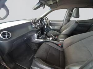 Mercedes-Benz X220d Progressive - Image 3