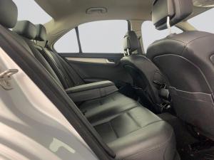 Mercedes-Benz C180 BE Avantgarde automatic - Image 14