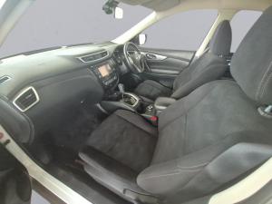 Nissan X Trail 2.5 Acenta Plus 4X4 CVT 7S - Image 3