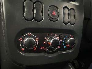 Nissan NP200 1.6 Safety PackS/C - Image 6