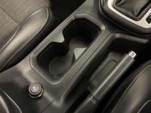 Peugeot Landtrek 1.9D AllureD/C automatic - Image 7