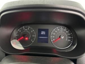 Renault Duster 1.5 DCI ZEN EDC - Image 10