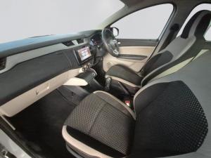 Renault Triber 1.0 Prestige / Intens AMT - Image 3