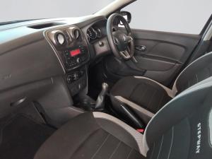 Renault Sandero 900T Stepway Expression - Image 3