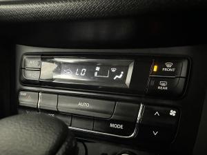 Suzuki Vitara Brezza 1.5 GL automatic - Image 9