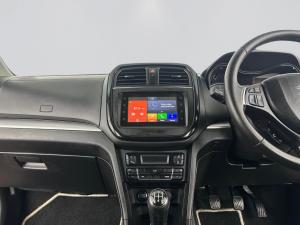 Suzuki Vitara Brezza 1.5 GLX - Image 16