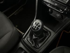 Suzuki Vitara Brezza 1.5 GLX - Image 7