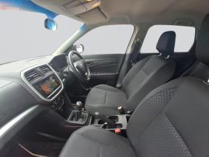 Suzuki Vitara Brezza 1.5 GL - Image 3