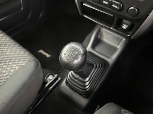 Suzuki Jimny 1.3 - Image 10