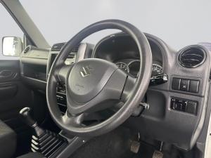 Suzuki Jimny 1.3 - Image 13