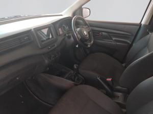 Suzuki Ertiga 1.5 GA - Image 2
