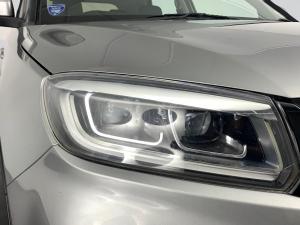 Suzuki Vitara Brezza 1.5 GLX - Image 4